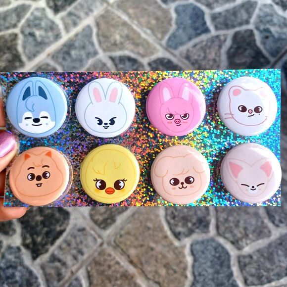 STRAY KIDS Skzoo Glossy Metal 1.25 Inch Buttons KPOP Set of 8 (Entire Group) - Picture 1 of 3